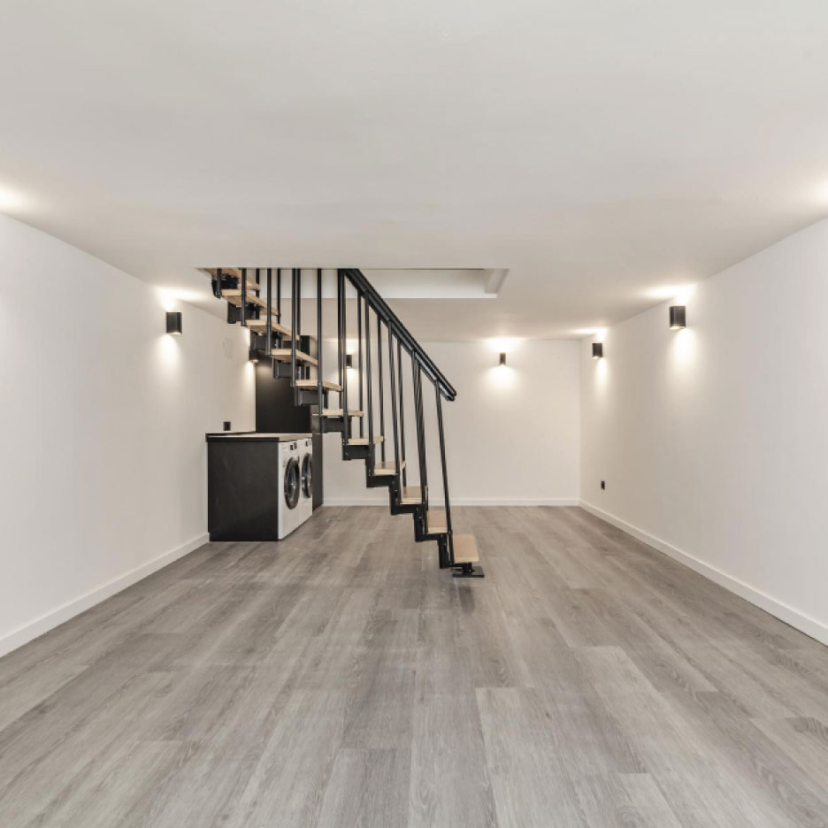 Basement stairs image